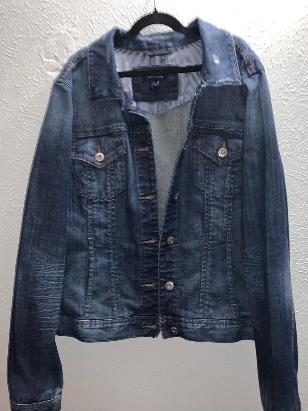 Women’s Tommy Hilfiger jean jacket